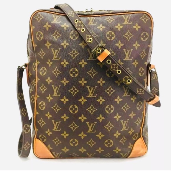 LOUIS VUITTON AMAZON GM CROSSBODY MESSENGER BAG - Picture 3 of 10